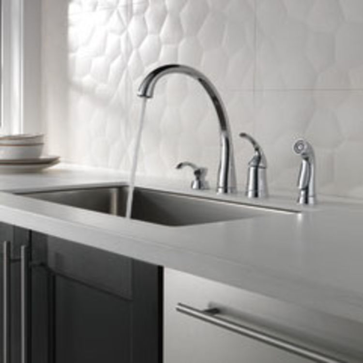 Delta RP50781SP 13oz Soap/Lotion Dispenser, SpotShield Stainless