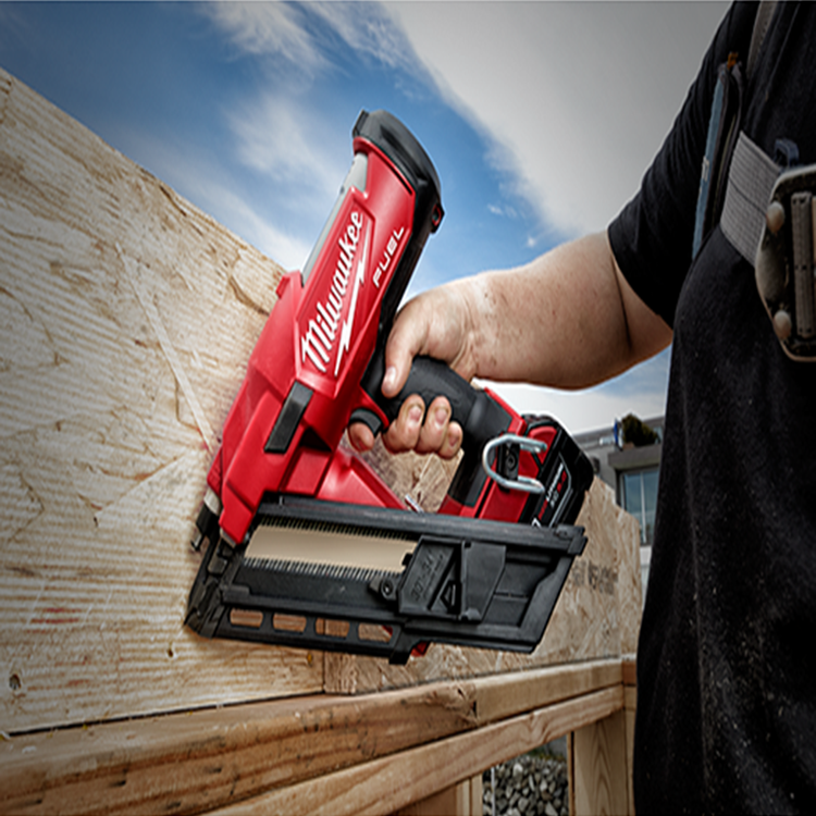 Milwaukee 274520 M18 Fuel 30 Degree Framing Nailer PlumbersStock